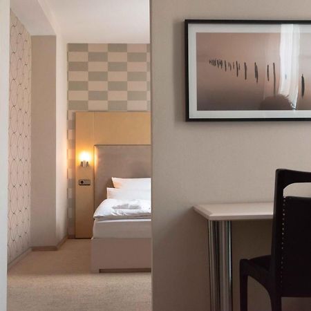 Hotel Engel 힐더스 외부 사진